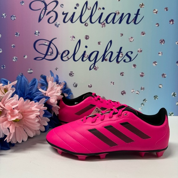 ⚽️ SALE ADIDAS PINK SOCCER CLEATS - Picture 5 of 9